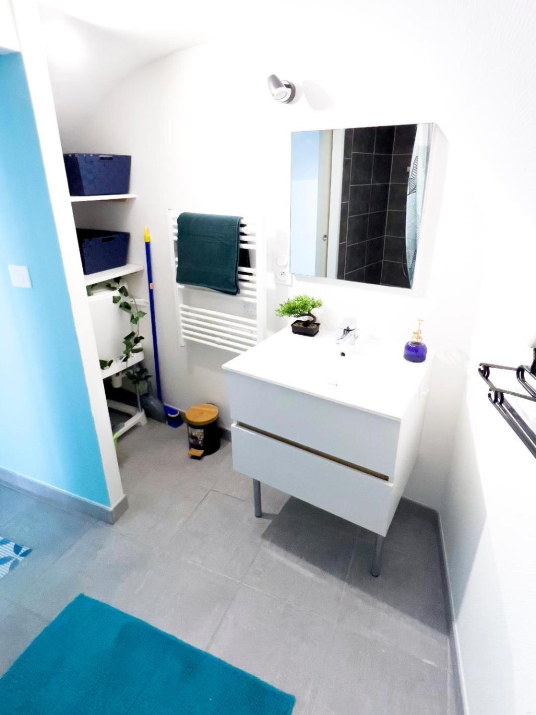 Superbe Appartement Montelimar Luaran gambar